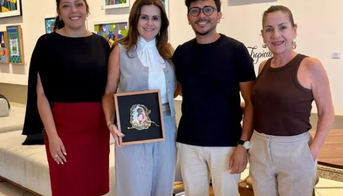 .tdb_single_author{line-height:30px}.tdb_single_author a{vertical-align:middle}.tdb_single_author...