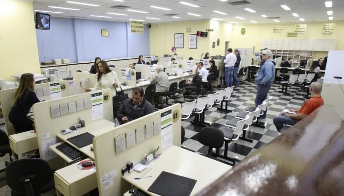 Reajuste cartórios Paraná: projeto de lei propõe nova tabela de taxas (Foto: Daniel Castellano...