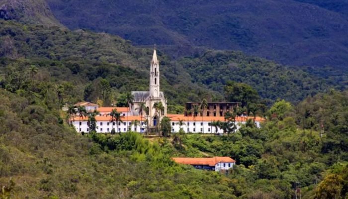 Maior PIB per capita do Brasil: Catas Altas lidera o ranking nacional, impulsionada pela mineraç...