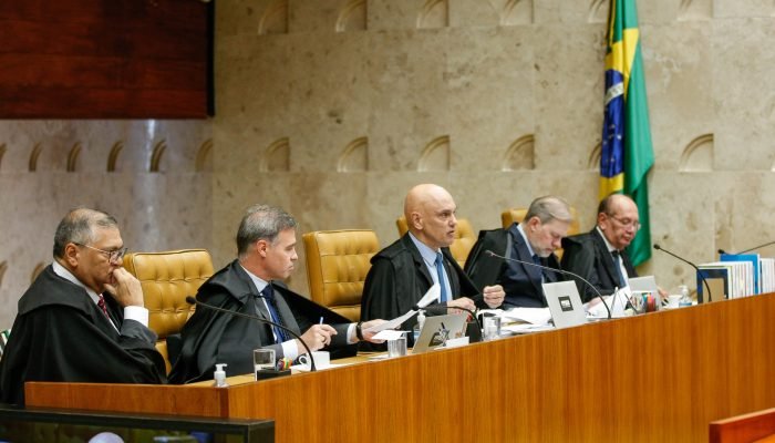 Ministros julgarão no plenário do STF liminar de Flávio Dino que cortou penduricalhos no servi...