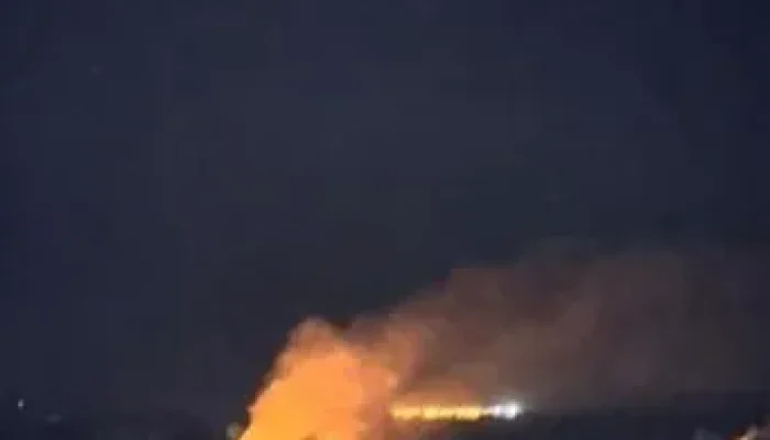 .tdb_single_author{line-height:30px}.tdb_single_author a{vertical-align:middle}.tdb_single_author...