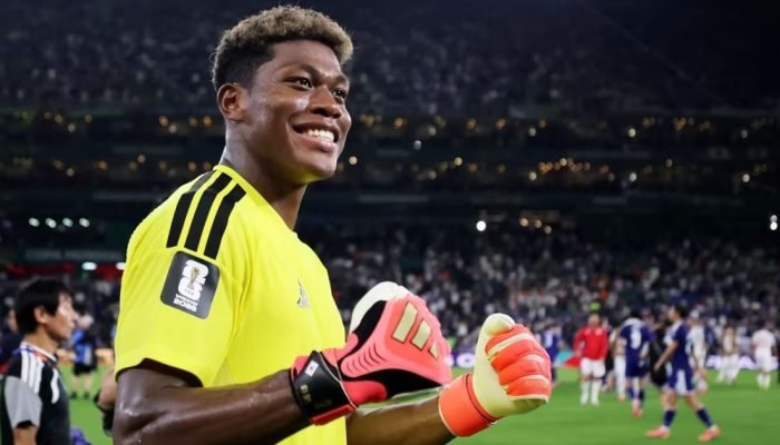 Zion Suzuki, goleiro do Japão  • Divulgação / Fifa.com