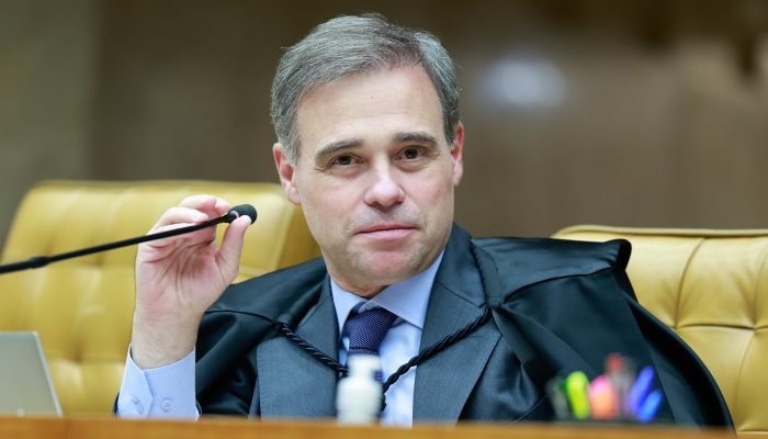André Mendonça é o novo relator do inquérito que investiga o Banco Master após a saída de D...