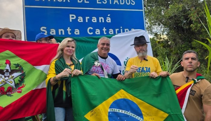 Caminhada pela anistia tem largada oficial no Paraná neste sábado (14), liderada pelo movimento...