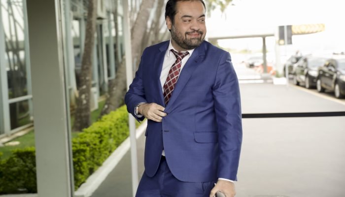 Cláudio Castro pretende disputar uma vaga ao Senado. (Foto: Joédson Alves/Agência Brasil)