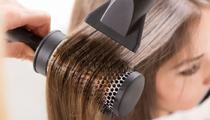 escova-progressiva-como-fazer-cuidados-tipos-e-qual-a-melhor-escolha-12