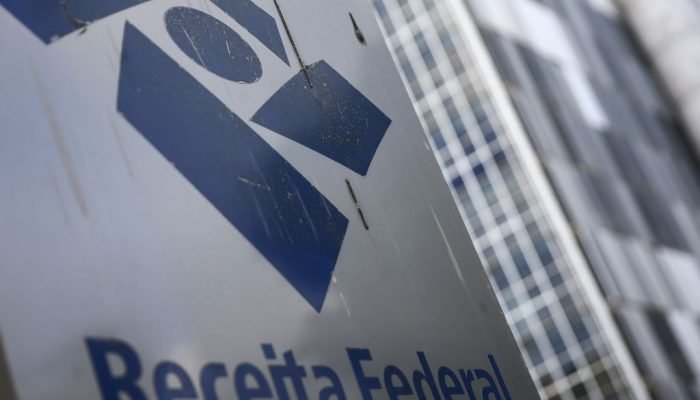 Associação que representa servidores da Receita Federal manifestou preocupação com operação...