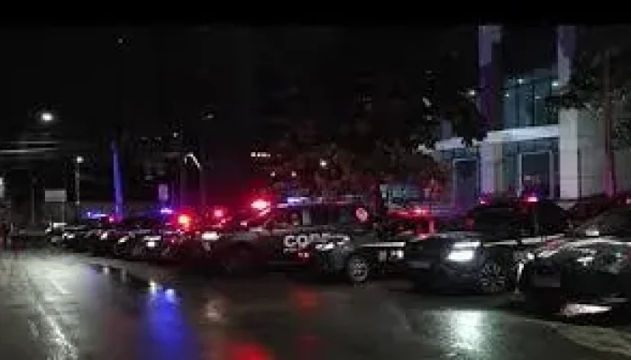 .tdb_single_author{line-height:30px}.tdb_single_author a{vertical-align:middle}.tdb_single_author...