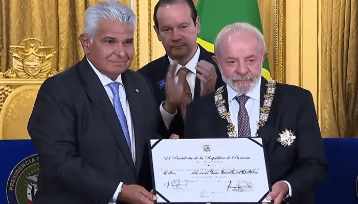 Presidente Luiz Inácio Lula da Silva recebe maior honraria do Panamá do presidente panamenho Jo...