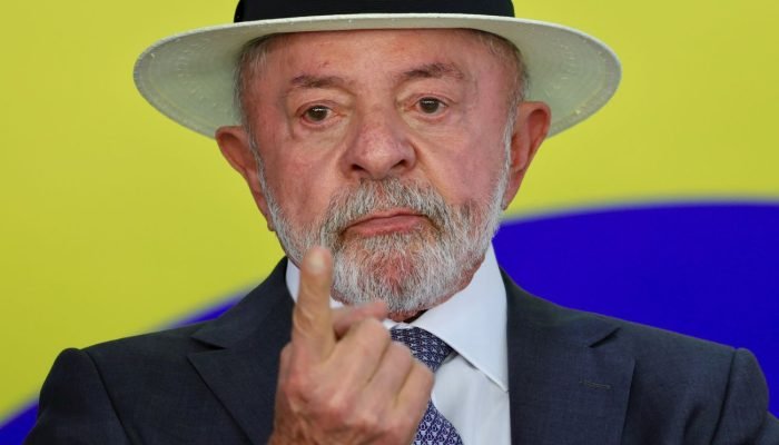 Lula, na cerimônia de assinatura da Medida Provisória referente ao Novo Desenrola Brasil. (Foto...