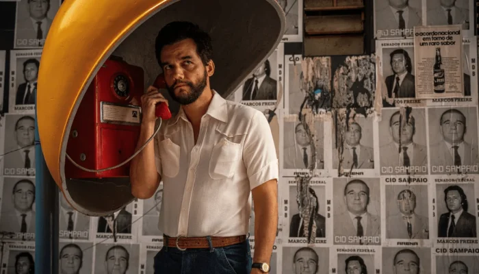 Wagner Moura em pôster do filme "O Agente Secreto", grande aposta brasileira no Oscar 2026  •...