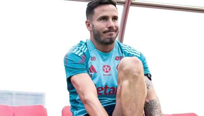 Saúl em treino do Flamengo  • Gilvan de Souza/Flamengo