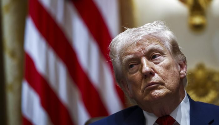 Anúncio de cessar-fogo entre Estados Unidos e Irã já reflete no mercado financeiro, com queda ...