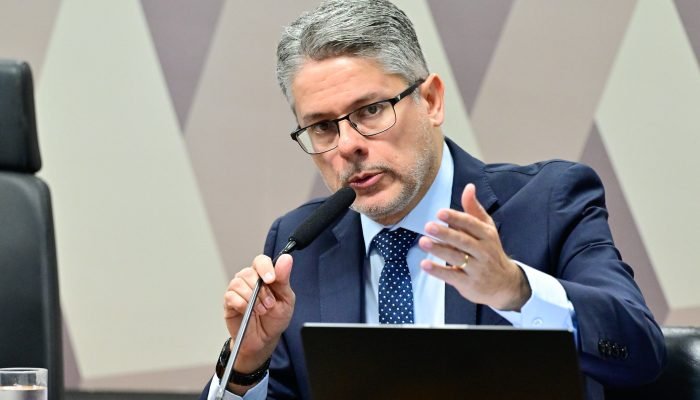 Relator da CPI do Crime Organizado cita precedentes do próprio ministro para contestar pedido in...